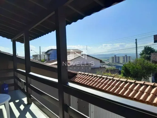 Casa para Locação no Bairro Jardim Terras de São João em Jacareí/SP