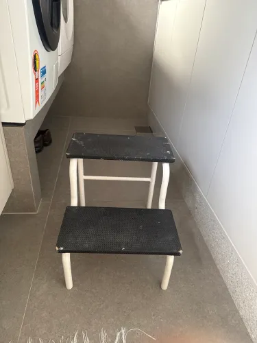Escada hospitalar 2 degraus