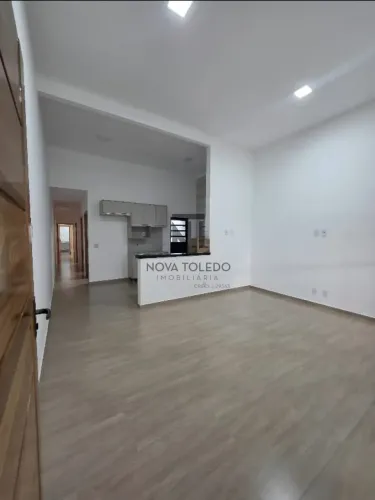 Casa Térrea - No bairro Jardim Satélite - 3 quartos sendo 1 suíte