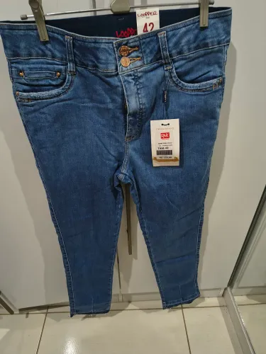 Calça nova jeans feminina