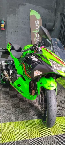 Ninja 400 Verde - Kawasaki NOVA