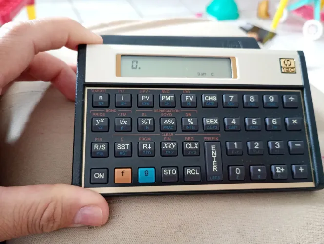 Calculadora financeira Hp12c original