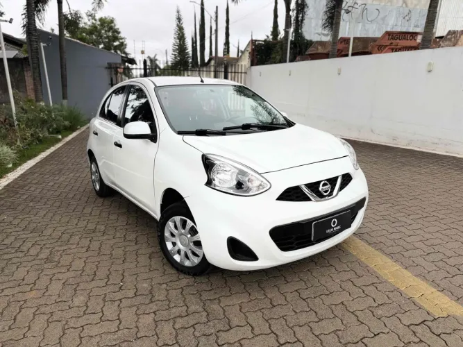 Nissan March S 1.0 12V Flex 5P 2015