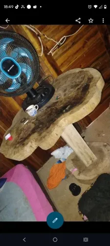 Vendo mesa de sala ou troco por augo do meu interesse