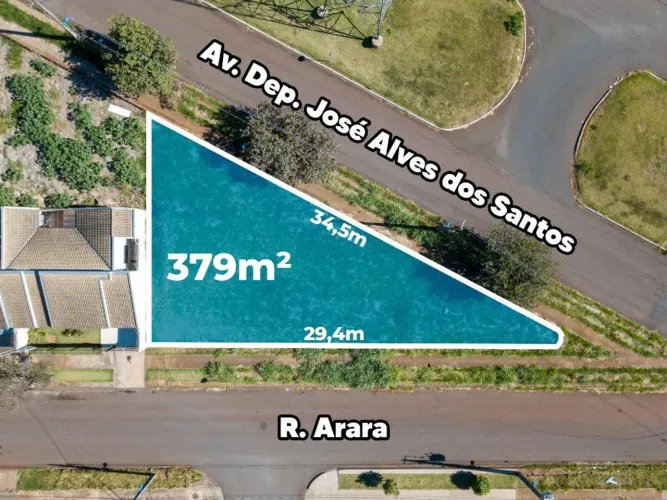Terreno com 379.55 m² à Venda em Jardim Everest - Maringá