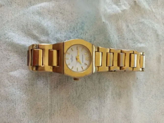 Relógio Antigo Mondaine Feminino (lê Anúncio)