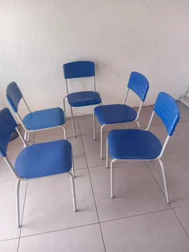 Vende se cadeira