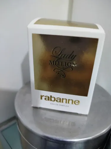 Perfume lady Million