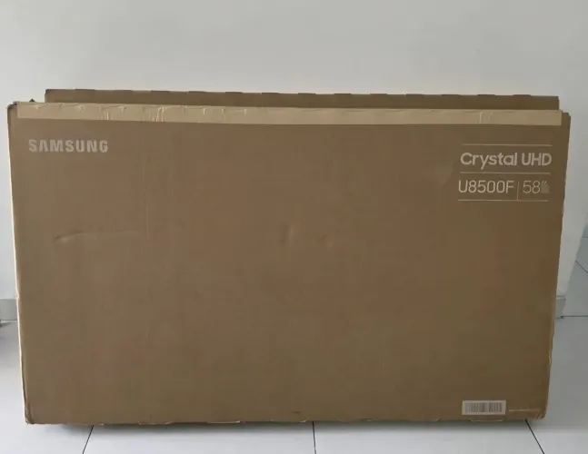 Smart TV 58" Samsung Crystal UHD 4K U8500F 2025 Xbox Cloud