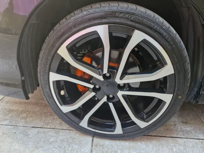 Aro 17" 4x100 Completo