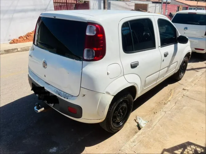 Fiat Uno Vivace/rua 1.0 EVO Fire Flex 8V 5P 2014