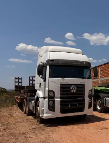 VW 25.420 2020 + Carreta Prancha 2024 3 Eixos - Pronto pra Trabalhar