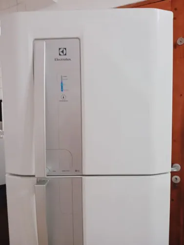 Geladeira Electrolux DF42 Frost Free  382 Litros