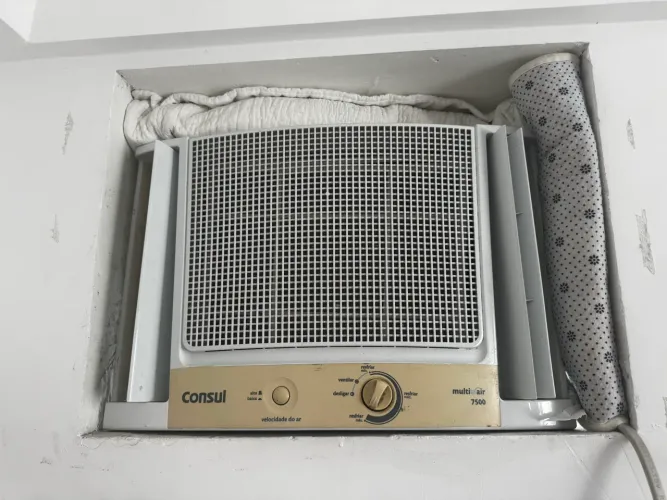 Ar condicionado de janela 9.000 BTUS