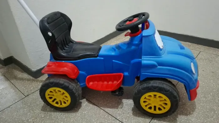 Carrinho de passeio infantil 2 em 1 com empurrador