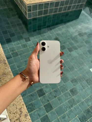iPhone 16 128Gb