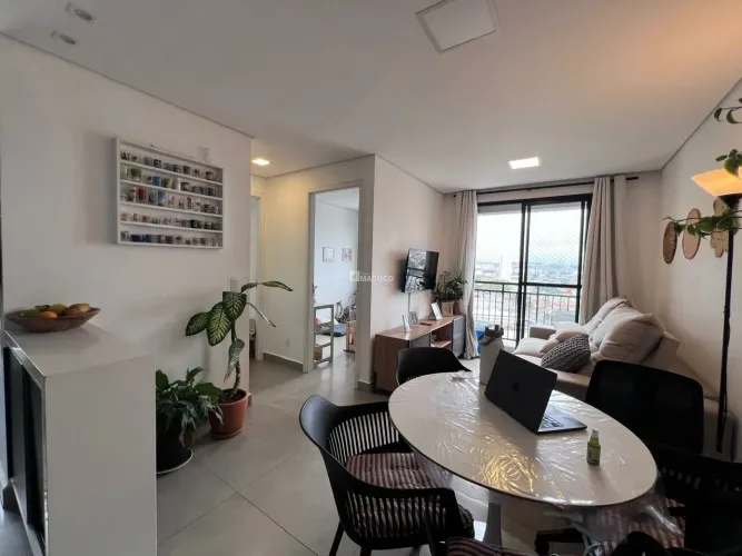 Lindo Apartamento para Locação. São 2 dorms., 1 vaga de garagem. Condomínio com Lazer comp