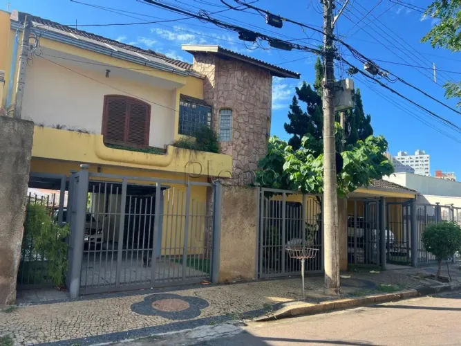 Casa à venda em Campinas, Botafogo, com 1 suíte, com 214 m²