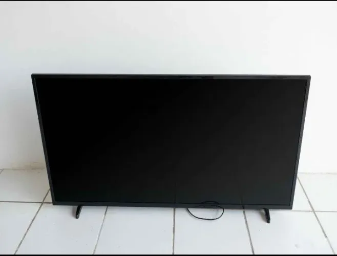 Televisão Philco com defeito 