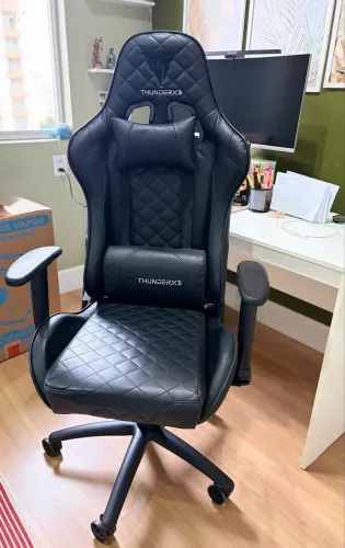Cadeira Gamer ThunderX3 TGC12, Até 120kg, com Almofadas, Reclinável, Preto