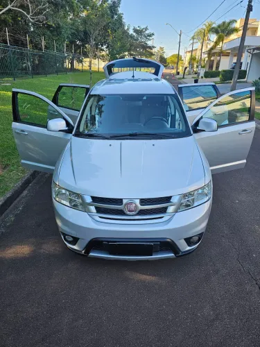Fiat Freemont 2.4 16V 5P Aut. 2012