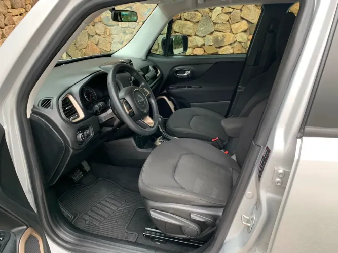 Jeep Renegade Sport 1.8 4X2 Flex 16V Aut. 2018