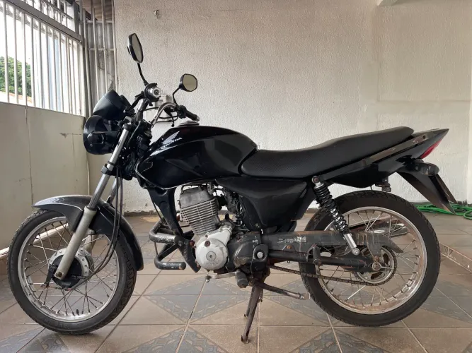 Titan 150