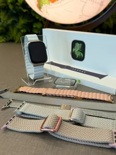 Apple Watch Series 11 42mm - 100% de Bateria - Garantia Apple até Fevereiro/2027 - Até 18x