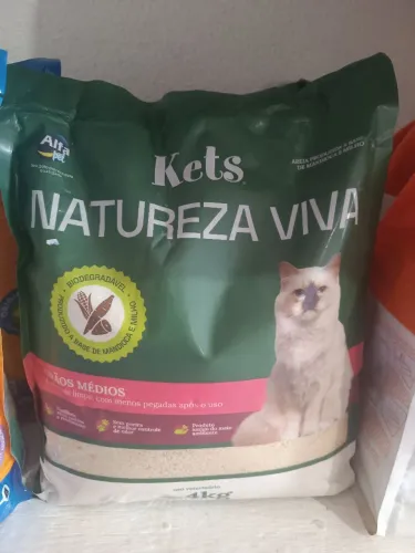 Areias granulados sanitários para gatos