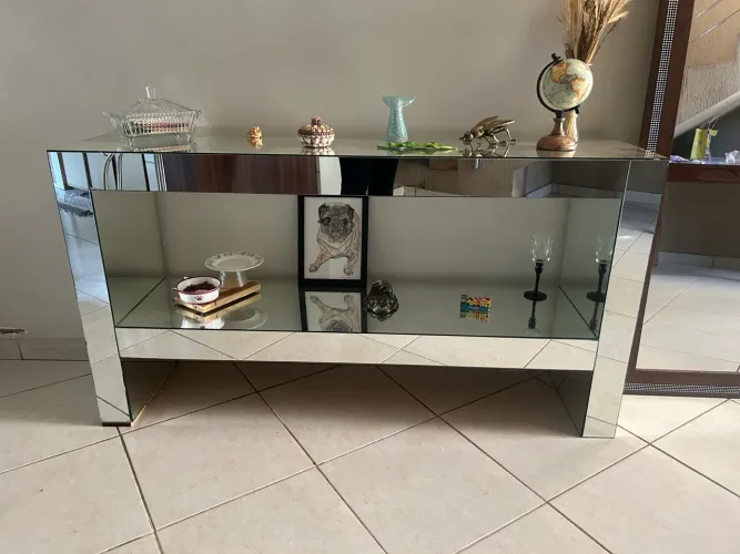 VENDO APARADOR ESPELHADA