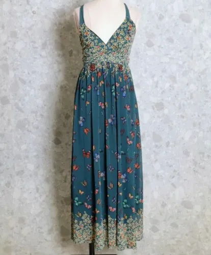 Vestido longo de borboletas (Zinzane)