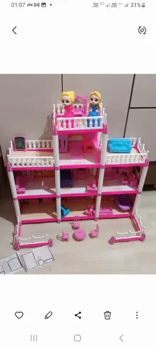 Casinha de boneca para montar