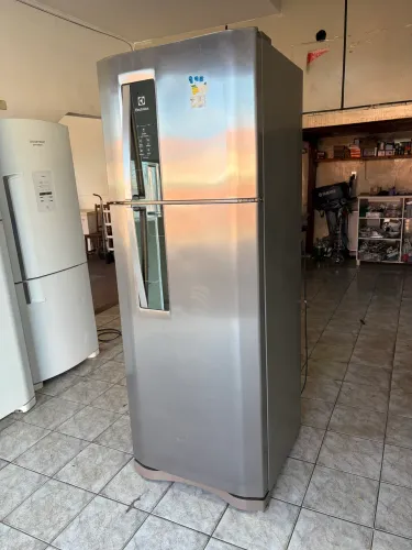 GELADEIRA DUPLEX ELETROLUX FROST FREE INOX FUNCIONANDO PERFEITAMENTE!!!