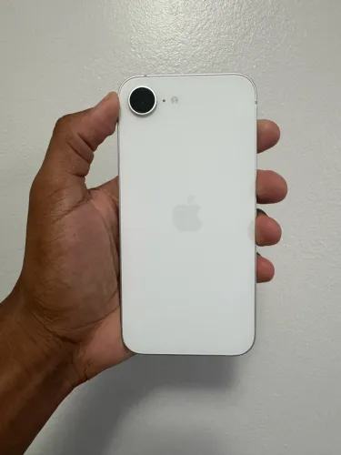 Iphone 16e 128GB BATERIA 100% 3 meses de uso