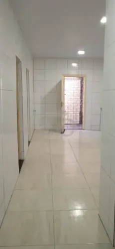 Casa de 250m² no Bairro Aeroporto com 4 Quartos, 3 Banheiros e 3 Garagens