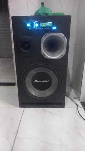 Caixote de som para vender 1.400