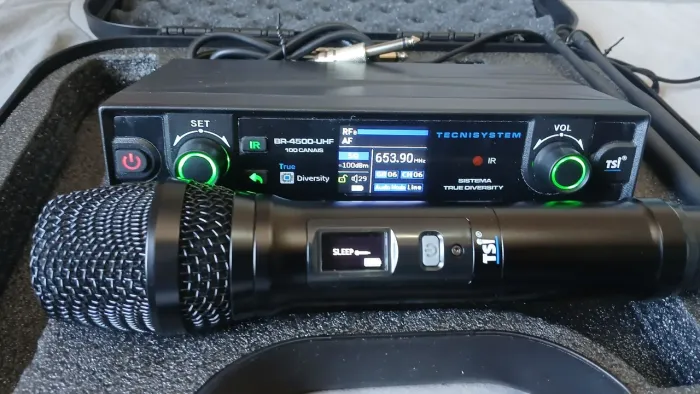 Microfone sem fio Tsi 4500