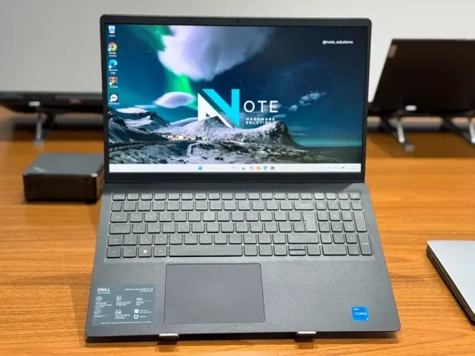 Notebook Dell Inspiron 15 3520 i5 12th Tela 120Hz - GARANTIA