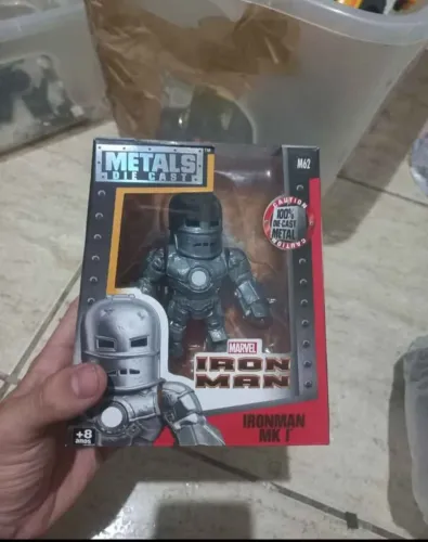 Boneco Homem de Ferro MK1