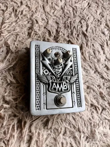 Pedal drive amb barato pra guitarra 