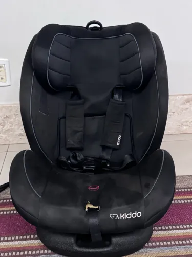 Cadeira para carro infantil com Isofix Kiddo