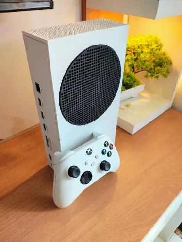 Xbox Séries S Com Garantia - SOMOS LOJA - Vendo Troco 