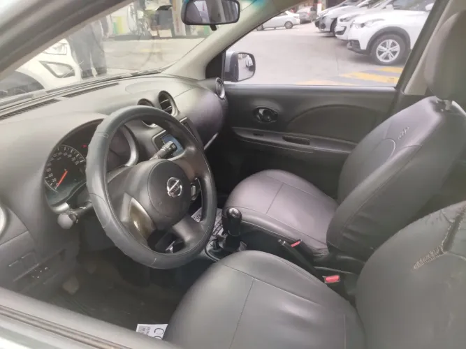 Nissan March S 1.0 16V Flex Fuel 5P 2013