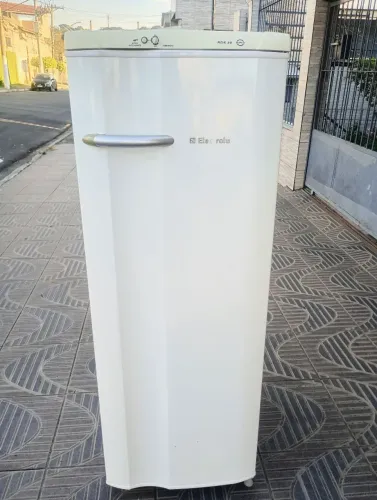 GELADEIRA ELECTROLUX FUNCIONANDO (ENTREGO)