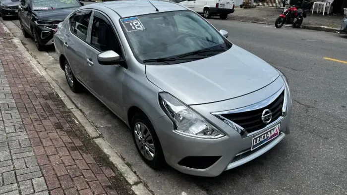Nissan Versa 1.0 12V Flexstart 4P Mec. 2018