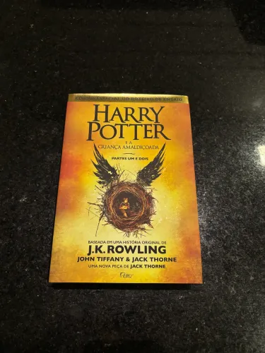 Harry Potter e a Criança Amaldiçoada- CAPA DURA - Roteiro de Ensaio - Rocco