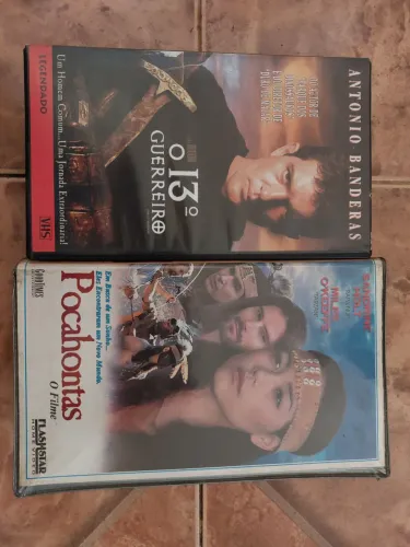 Promoção VHS $10,00 cada 15. *