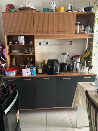 Armário de cozinha grande