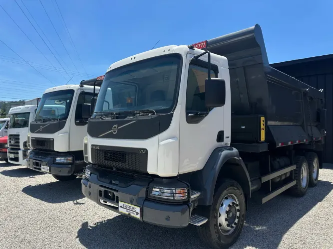 Vm 330 6x4 caçamba basculante 