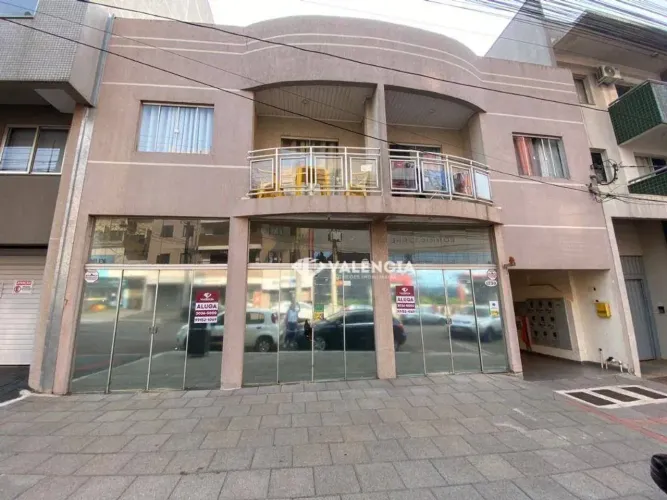 Sala Comercial Para Locação Por R$5.000,00 - Rua Presidente Jucelino Kubistchek Nº1239 Coq